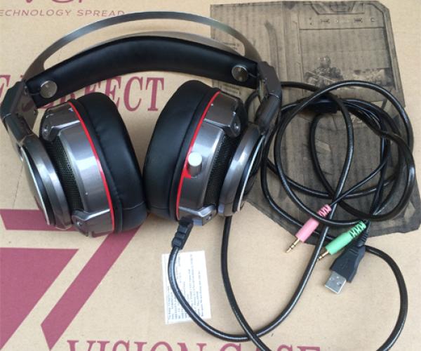 Heaphone MotoSpeed H41 chuy&ecirc;n GAME thủ (rung, led) - c&ograve;n bh 3 th&aacute;ng          